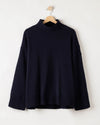 Margot Turtle WP – Navy – Kleiderbügelaufnahme