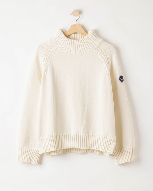 Gerda Turtle WP – Off White – Kleiderbügelaufnahme
