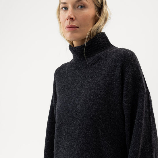 Viveka Dress – Black Melange – Herstelleransicht