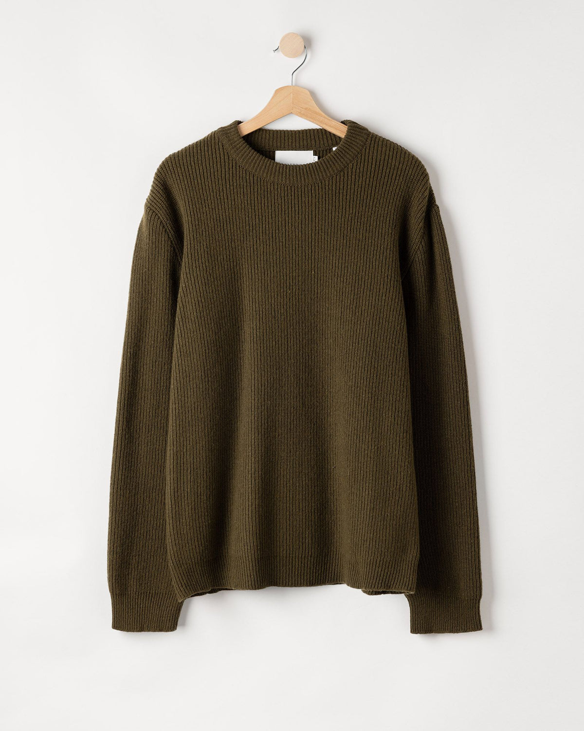 Harry Crew – Ivy Green – Kleiderbügelaufnahme
