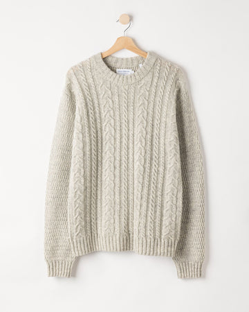 Stickan Crew – Light Grey Melange – Kleiderbügelaufnahme