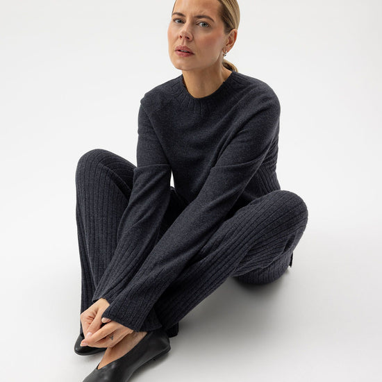 Kristina Raglan – Black Melange – Herstelleransicht