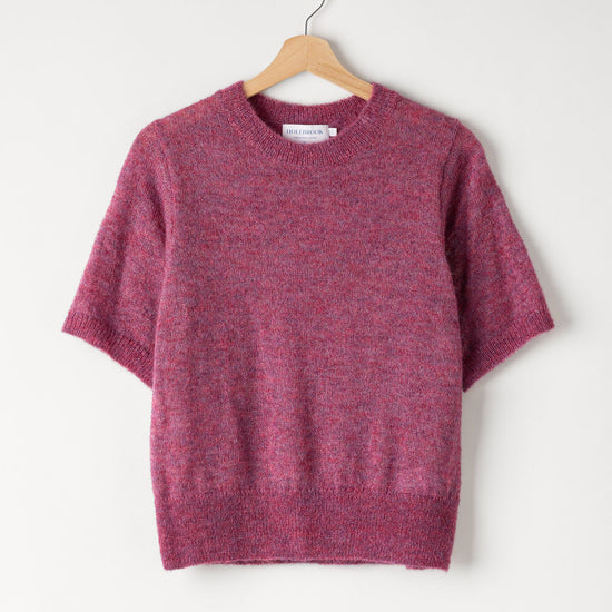 Elizabeth Top – Mulberry – Kleiderbügelaufnahme